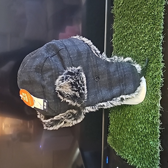 Dockers Fur-lined trapper hat Small/Medium - Picture 3 of 14